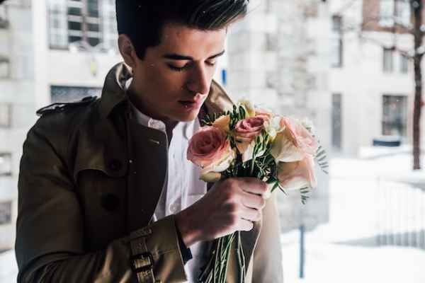 The Charismatic Charlie Wade Plot Billionaire Man Flowers