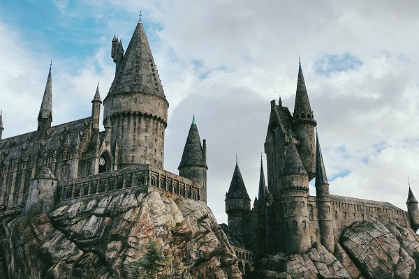 How To Live As A Writer In A Fantasy World - Hogwarts